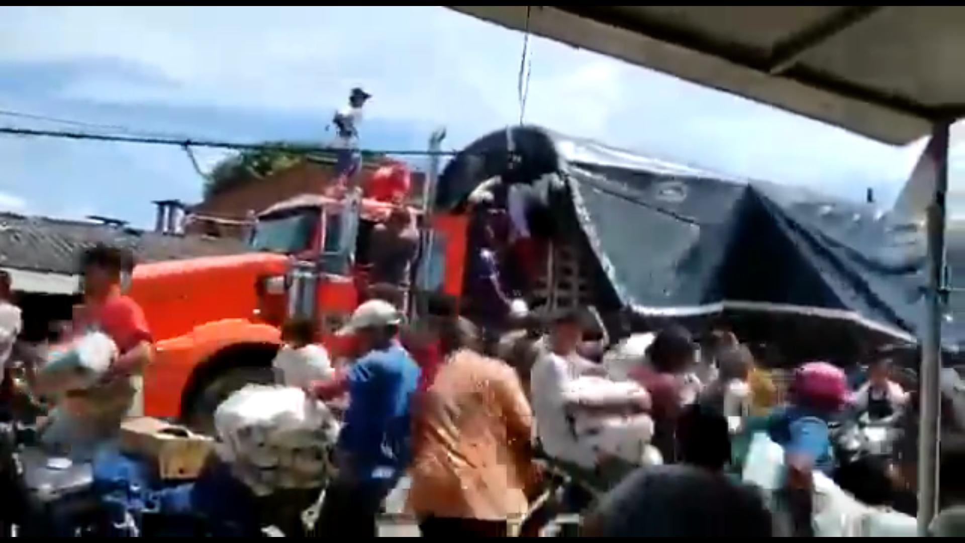 Saquean otro camión en Valdivia, bajo Cauca antioqueño